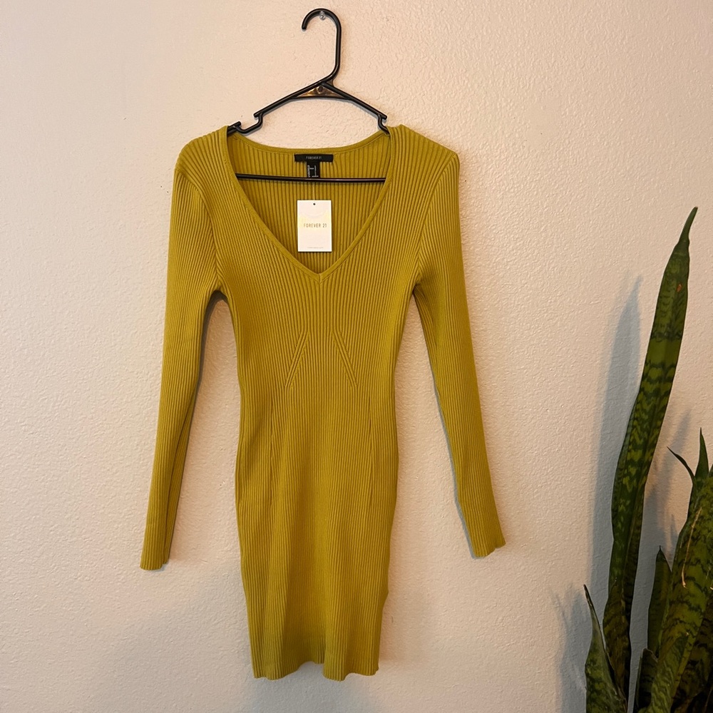 Sweater dress never worn size L